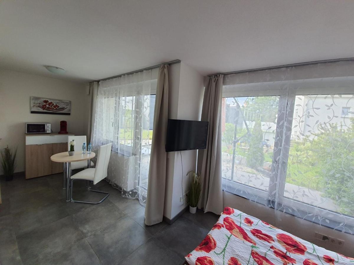 Ferienunterkunft Dolce Vita Hotel ฟรีดริชส์ฮาเฟน ภายนอก รูปภาพ